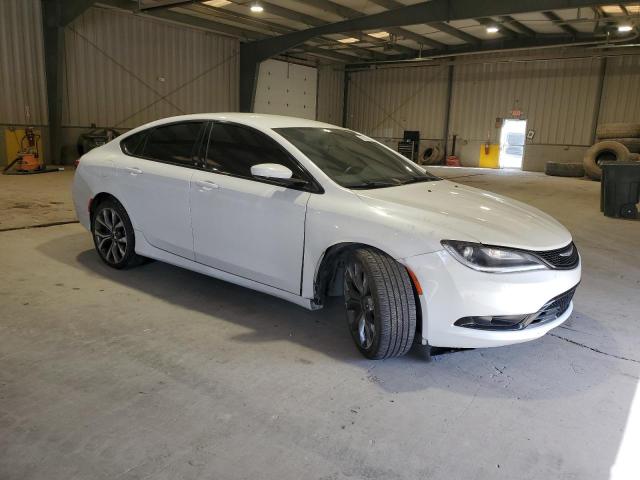 Photo 4 from auction – 2015 CHRYSLER 200 S with VIN 1C3CCCDG0FN639315