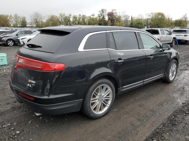 Photo 3 from auction – 2018 LINCOLN MKT with VIN 2LMHJ5AT6JBL01233