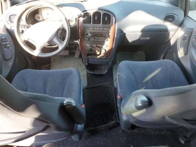 Photo 8 from auction – 2003 CHRYSLER TOWN AND C with VIN 2C4GP44353R167759