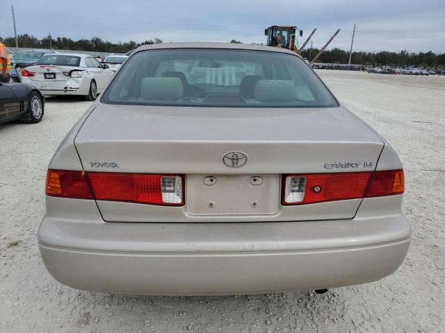 Photo 6 from auction – 2000 TOYOTA CAMRY CE with VIN 4T1BG22K5YU753988