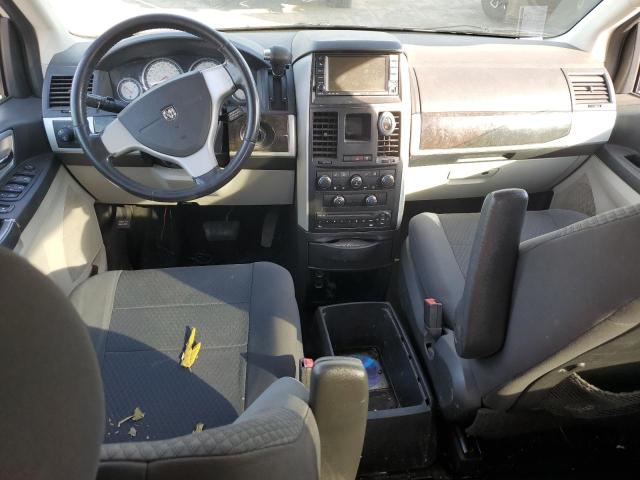 Photo 8 from auction – 2010 DODGE GRAND CARA with VIN 2D4RN5D16AR255996