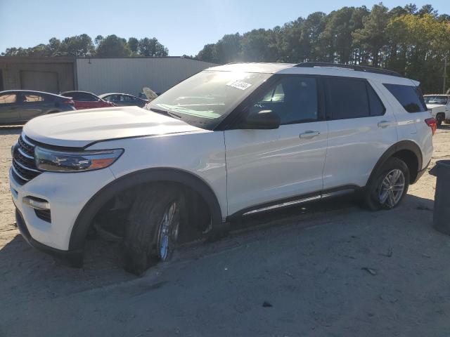 FORD EXPLORER X 2020 with VIN 1FMSK8DH8LGA47172 - Photo from auction