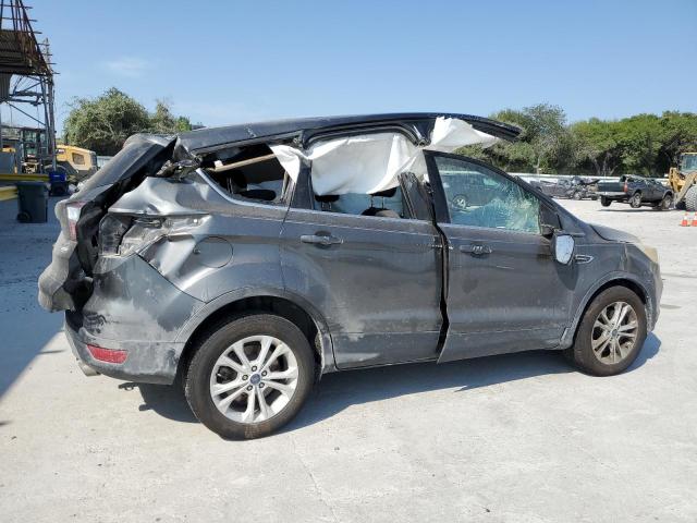 Photo 3 from auction – 2017 FORD ESCAPE SE with VIN 1FMCU0G92HUC01453