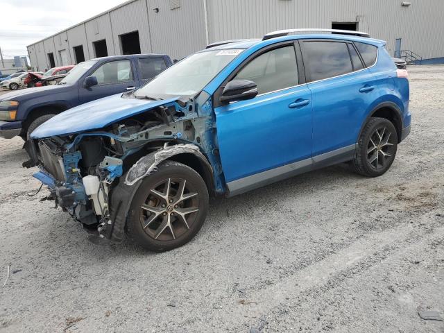 TOYOTA RAV4 SE 2017 with VIN JTMNFREV0HJ716528 - Photo from auction