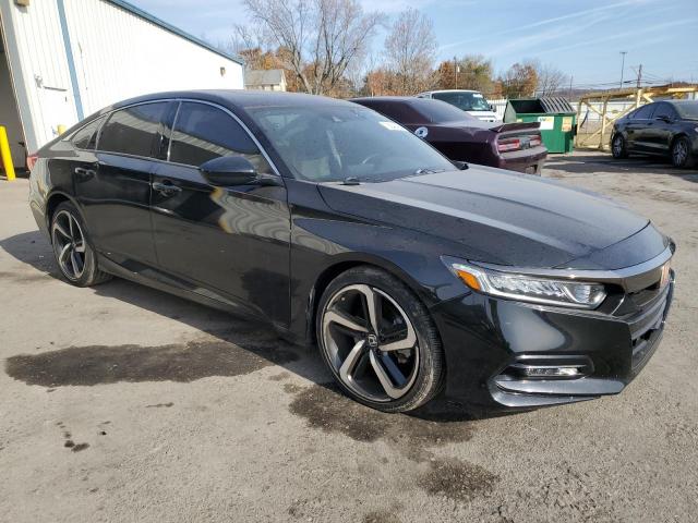 Photo 4 from auction – 2018 HONDA ACCORD SPO with VIN 1HGCV2E30JA010778