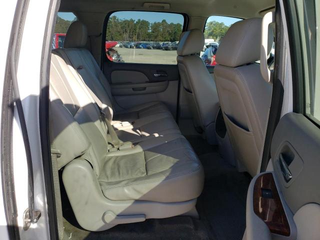 Photo 11 from auction – 2011 CHEVROLET SUBURBAN C with VIN 1GNSCJE01BR346174