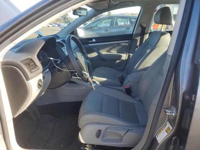 Photo 7 from auction – 2007 VOLKSWAGEN JETTA WOLF with VIN 3VWEG71KX7M200401