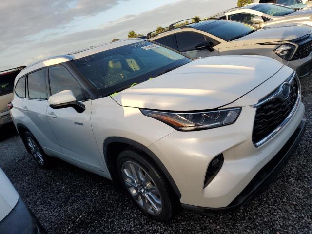 Photo 4 from auction – 2021 TOYOTA HIGHLANDER with VIN 5TDXBRCH3MS018817