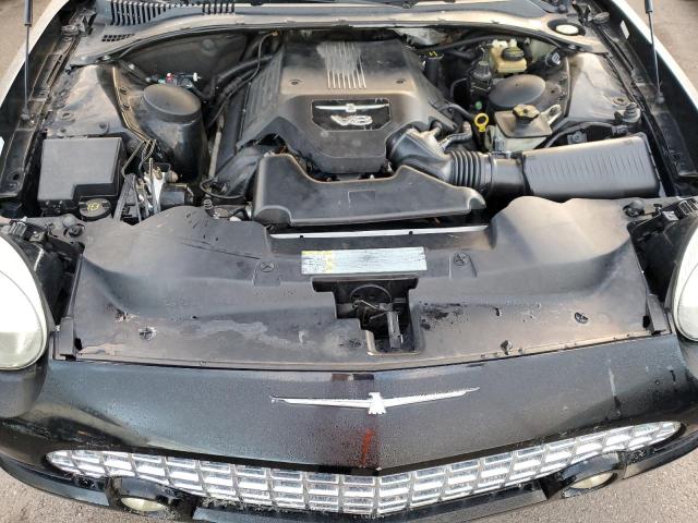 Photo 11 from auction – 2003 FORD THUNDERBIR with VIN 1FAHP60A13Y112604