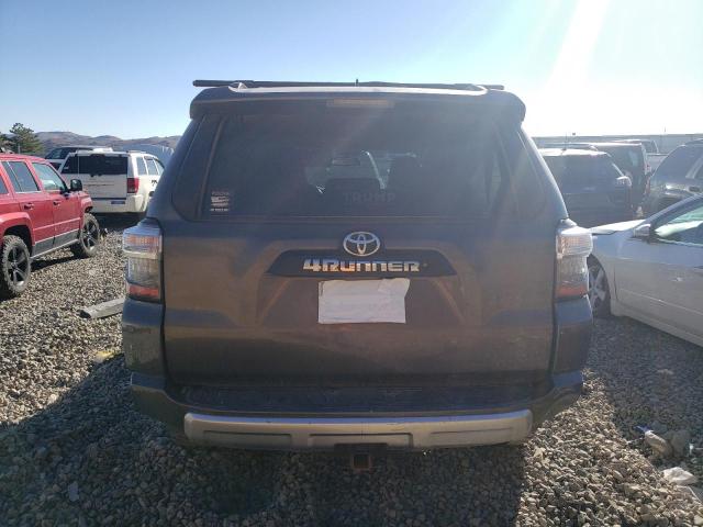 Photo 6 from auction – 2018 TOYOTA 4RUNNER SR with VIN JTEBU5JR5J5488529