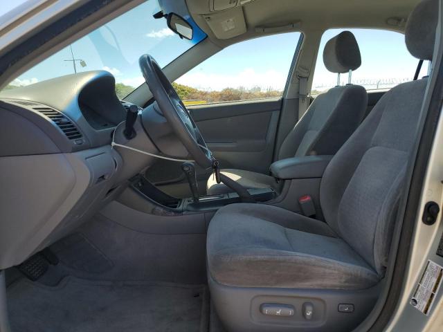 Photo 7 from auction – 2004 TOYOTA CAMRY LE with VIN JTDBE32K340297068