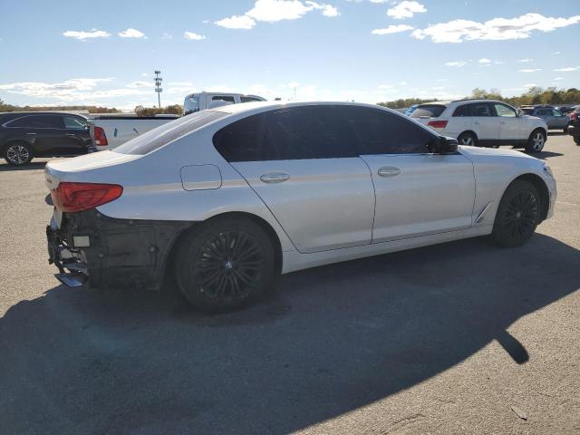 Photo 3 from auction – 2017 BMW 540 XI with VIN WBAJE7C3XHWA03758