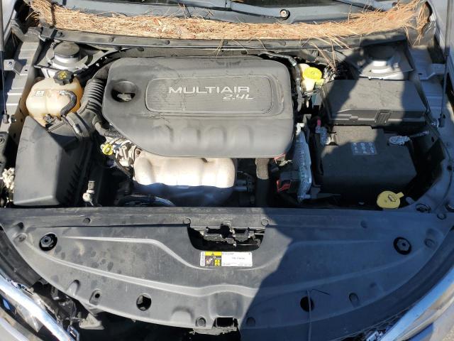 Photo 11 from auction – 2015 CHRYSLER 200 LIMITE with VIN 1C3CCCAB0FN729184