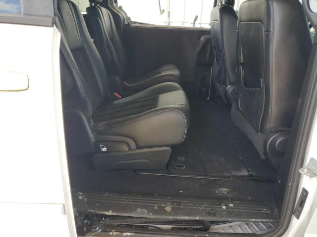 Photo 11 from auction – 2017 DODGE GRAND CARA with VIN 2C4RDGCG2HR558656