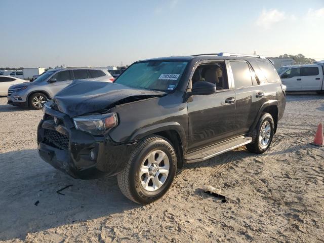 TOYOTA 4RUNNER SR 2015 with VIN JTEZU5JR7F5103218 - Photo from auction