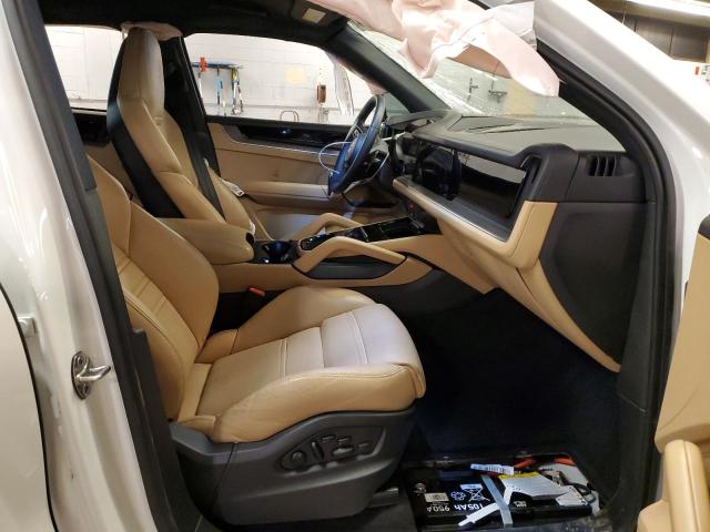 Photo 7 from auction – 2024 PORSCHE CAYENNE S with VIN WP1AL2AY1RDA32214
