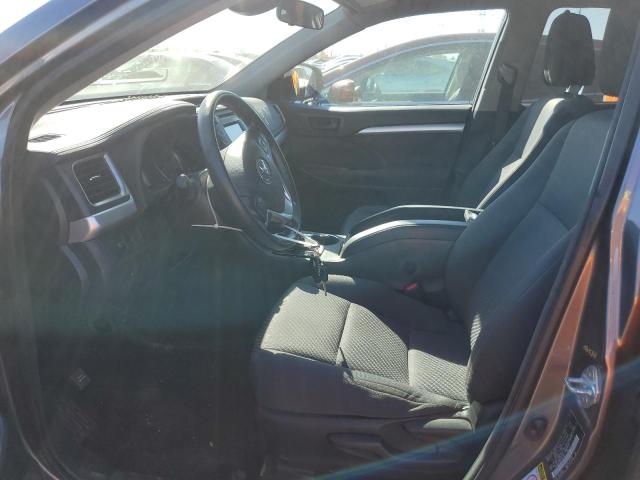 Photo 7 from auction – 2017 TOYOTA HIGHLANDER with VIN 5TDBZRFH5HS441289