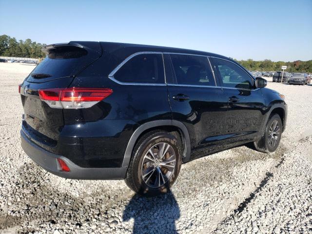 Photo 3 from auction – 2018 TOYOTA HIGHLANDER with VIN 5TDZARFHXJS035939