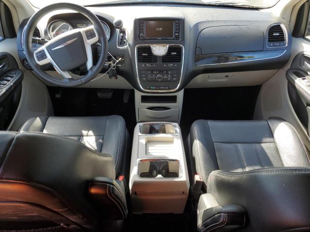 Photo 8 from auction – 2014 CHRYSLER TOWN & COU with VIN 2C4RC1BG3ER218459