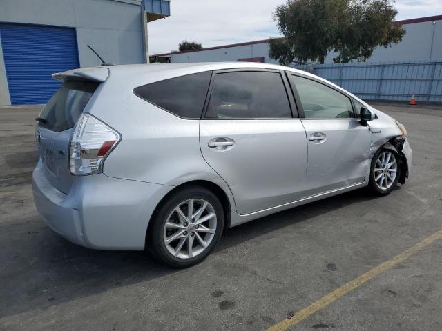Photo 3 from auction – 2012 TOYOTA PRIUS V with VIN JTDZN3EUXC3078648