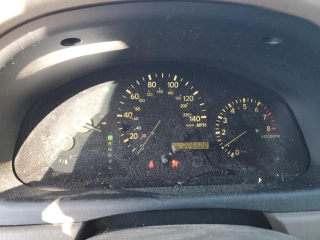 Photo 9 from auction – 2001 LEXUS RX 300 with VIN JTJGF10U410085879
