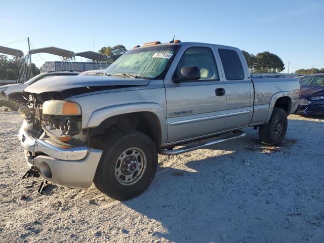 GMC SIERRA K25 2004 with VIN 1GTHK29U94E306444 - Photo from auction
