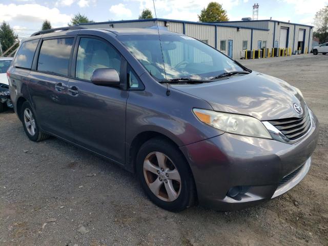 Photo 4 from auction – 2012 TOYOTA SIENNA BAS with VIN 5TDKA3DC5CS009404