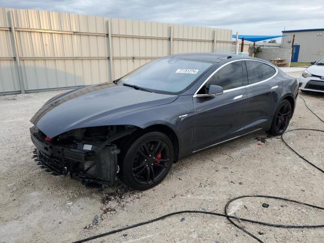 TESLA MODEL S 85 2015 with VIN 5YJSA1H21FFP77914 - Photo from auction