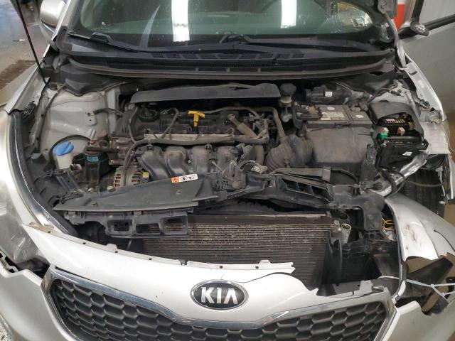 Photo 11 from auction – 2015 KIA FORTE LX with VIN KNAFK4A67F5421916