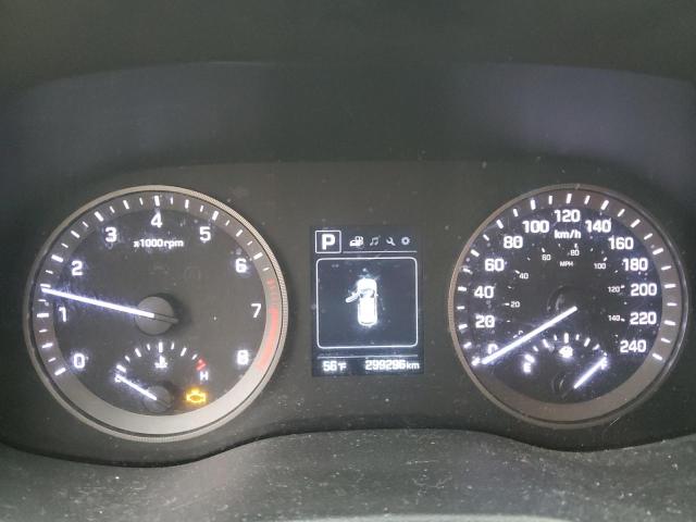 Photo 9 from auction – 2017 HYUNDAI TUCSON SE with VIN KM8J23A42HU560359