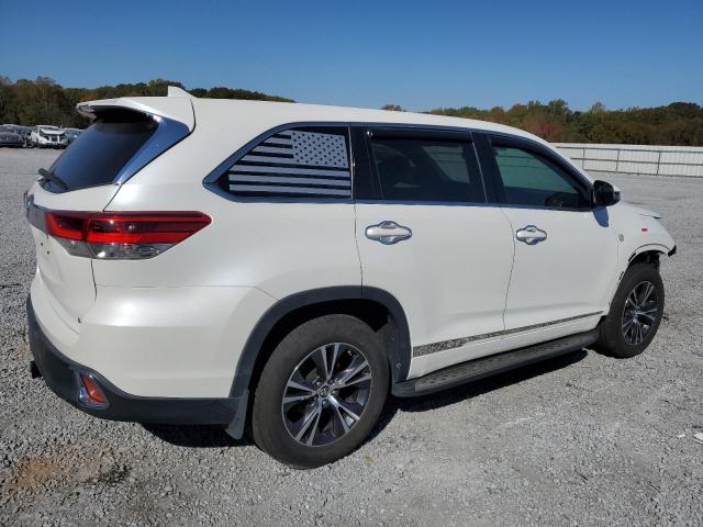 Photo 3 from auction – 2018 TOYOTA HIGHLANDER with VIN 5TDZZRFH5JS246748