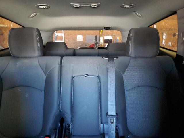 Photo 10 from auction – 2017 CHEVROLET TRAVERSE L with VIN 1GNKVGKD6HJ145446