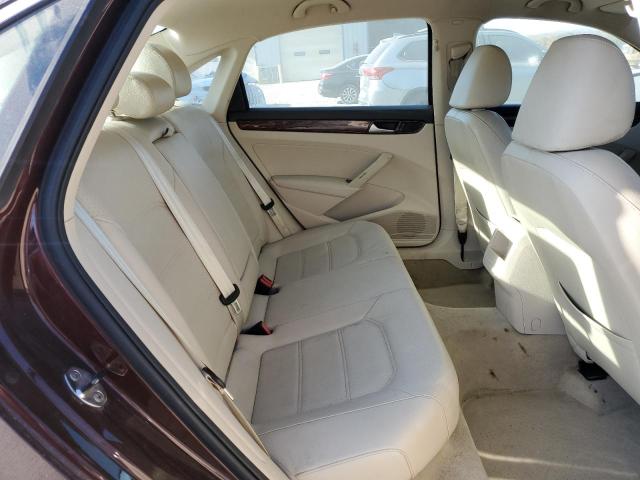 Photo 10 from auction – 2012 VOLKSWAGEN PASSAT SE with VIN 1VWBP7A34CC065634