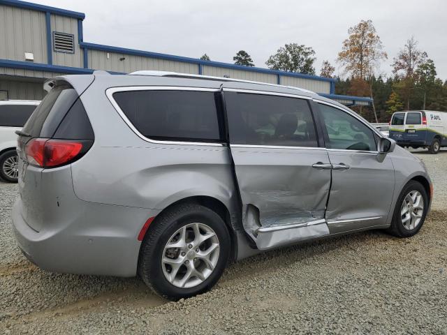 Photo 3 from auction – 2019 CHRYSLER PACIFICA T with VIN 2C4RC1EG2KR507436