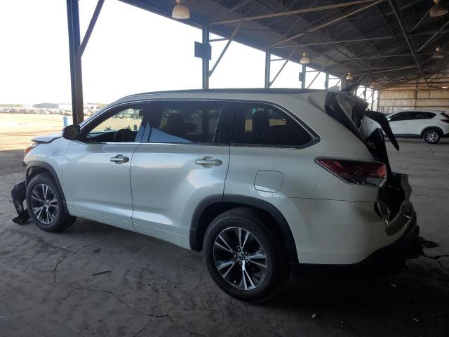 Photo 2 from auction – 2016 TOYOTA HIGHLANDER with VIN 5TDKKRFH9GS180400