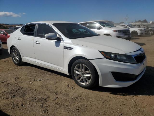 Photo 4 from auction – 2011 KIA OPTIMA LX with VIN KNAGM4A79B5124082