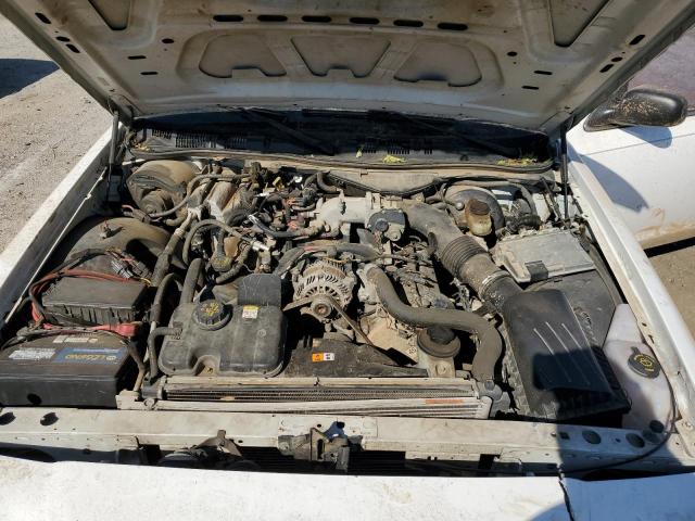 Photo 11 from auction – 2010 FORD CROWN VICT with VIN 2FABP7BV7AX144496
