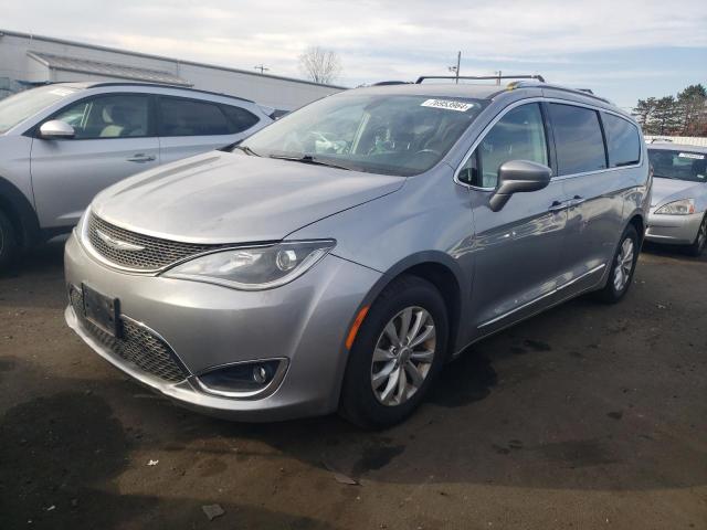 CHRYSLER PACIFICA T 2019 with VIN 2C4RC1BG5KR704735 - Photo from auction