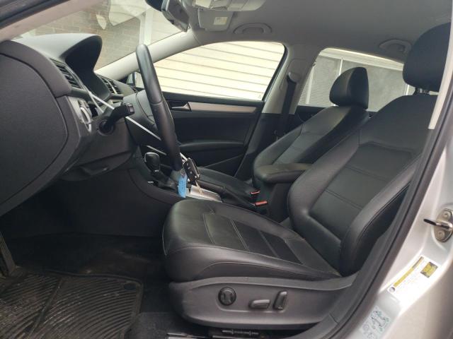Photo 7 from auction – 2012 VOLKSWAGEN PASSAT SE with VIN 1VWBP7A37CC044289