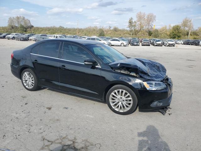 Photo 4 from auction – 2011 VOLKSWAGEN JETTA SEL with VIN 3VWLZ7AJ3BM390981