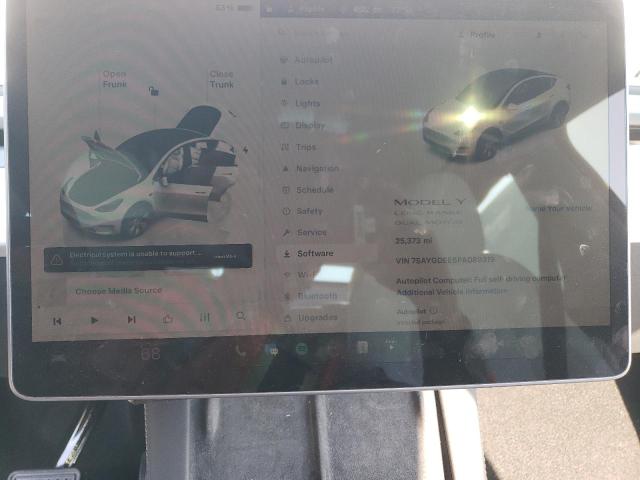 Zdjęcie 9 z aukcji – 2023 TESLA MODEL Y z VIN 7SAYGDEE6PA089319