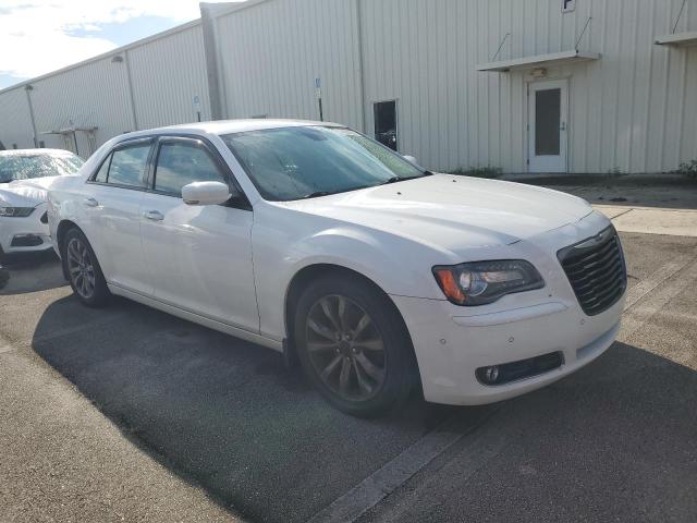 Photo 4 from auction – 2014 CHRYSLER 300 S with VIN 2C3CCAGT8EH306171