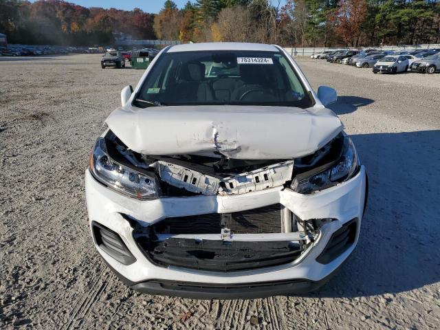 Photo 5 from auction – 2019 CHEVROLET TRAX LS with VIN 3GNCJNSB4KL353652