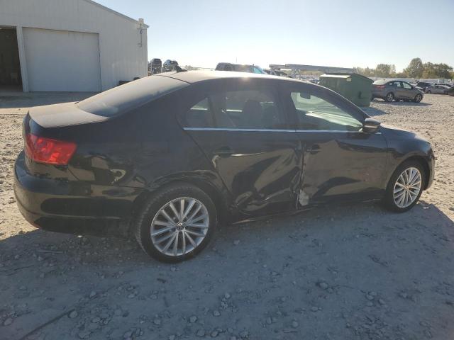 Photo 3 from auction – 2011 VOLKSWAGEN JETTA SEL with VIN 3VWLX7AJ3BM353399