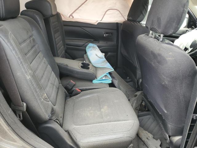 Photo 11 from auction – 2019 MITSUBISHI OUTLANDER with VIN JA4AZ3A37KZ048186