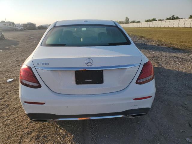 Photo 6 from auction – 2017 MERCEDES-BENZ E 300 with VIN WDDZF4JB0HA026784