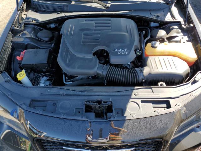 Photo 11 from auction – 2017 CHRYSLER 300 S with VIN 2C3CCAGG7HH622264