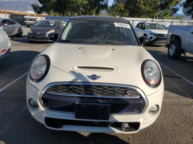 Photo 5 from auction – 2016 MINI COOPER S with VIN WMWXP7C57G2A43081