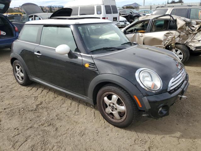 Photo 4 from auction – 2011 MINI COOPER with VIN WMWSU3C50BT099620