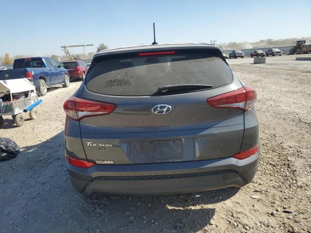 Photo 6 from auction – 2017 HYUNDAI TUCSON SE with VIN KM8J23A42HU488031